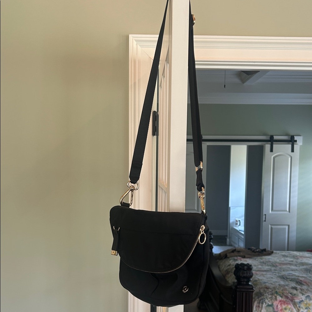lululemon athletica Black Crossbody Bag